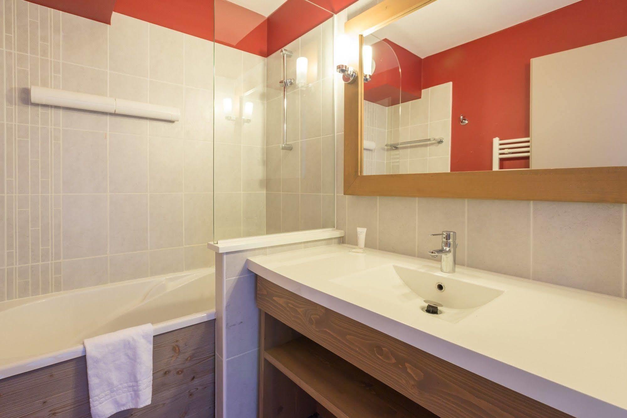 Pierre & Vacances Residence Le Christiana 拉达尼亚 外观 照片