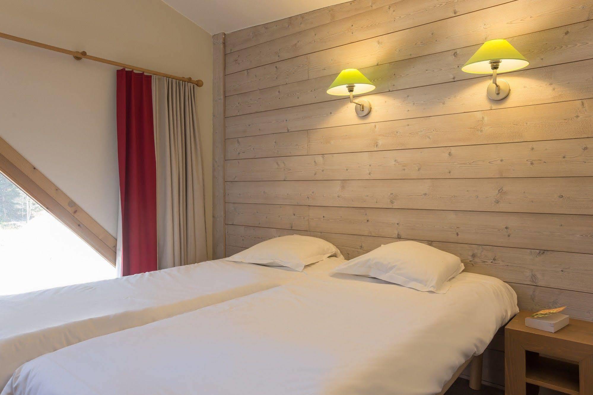 Pierre & Vacances Residence Le Christiana 拉达尼亚 外观 照片